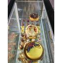 KP12Q1M | Buildt-in confectionary display
